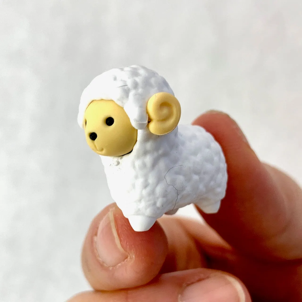 380201 IWAKO SHEEP & LLAMA ERASERS-ASSORTED-30