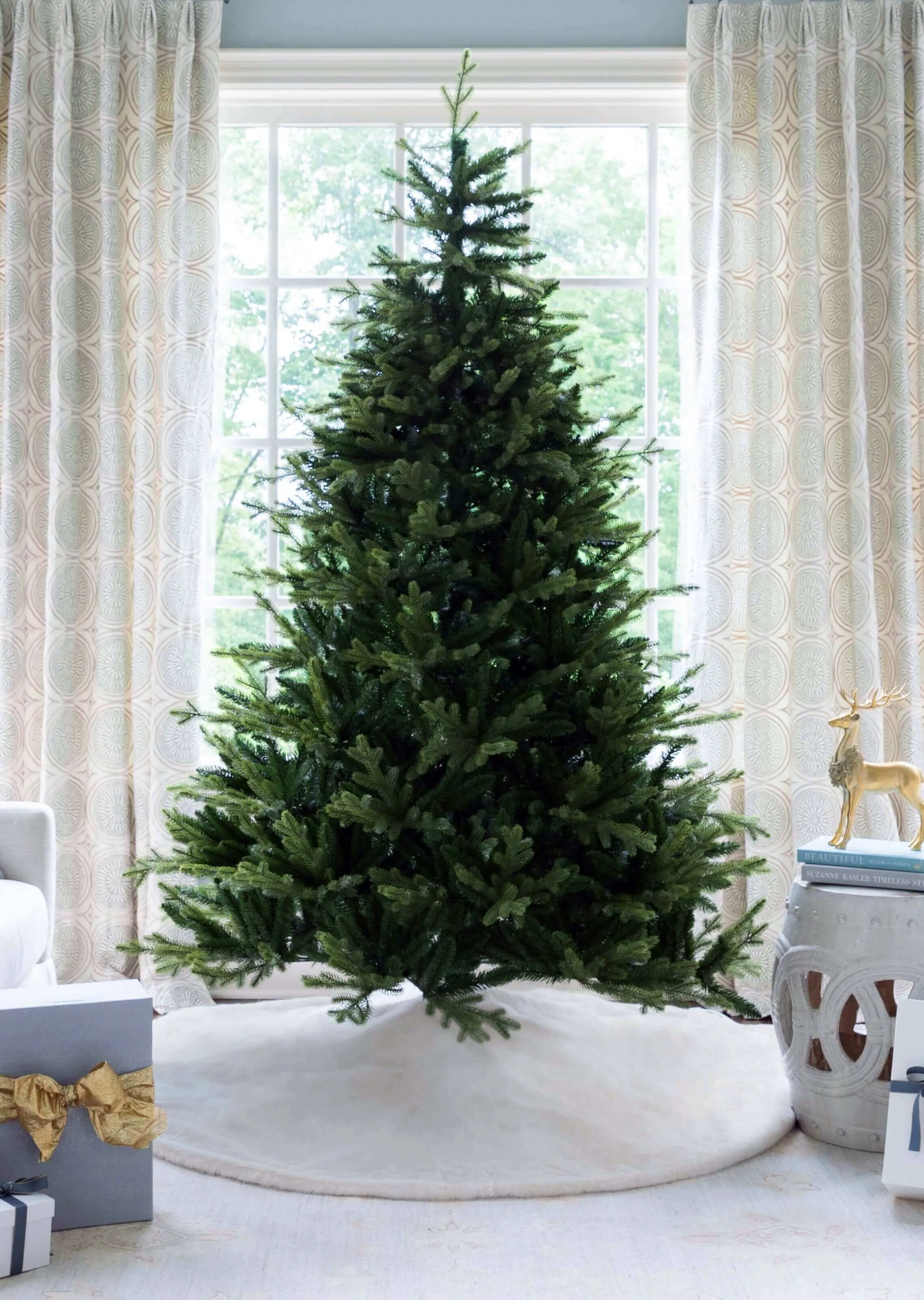 6.5' Scarlet Fir Artificial Christmas Tree with 600 Warm White LED Lights