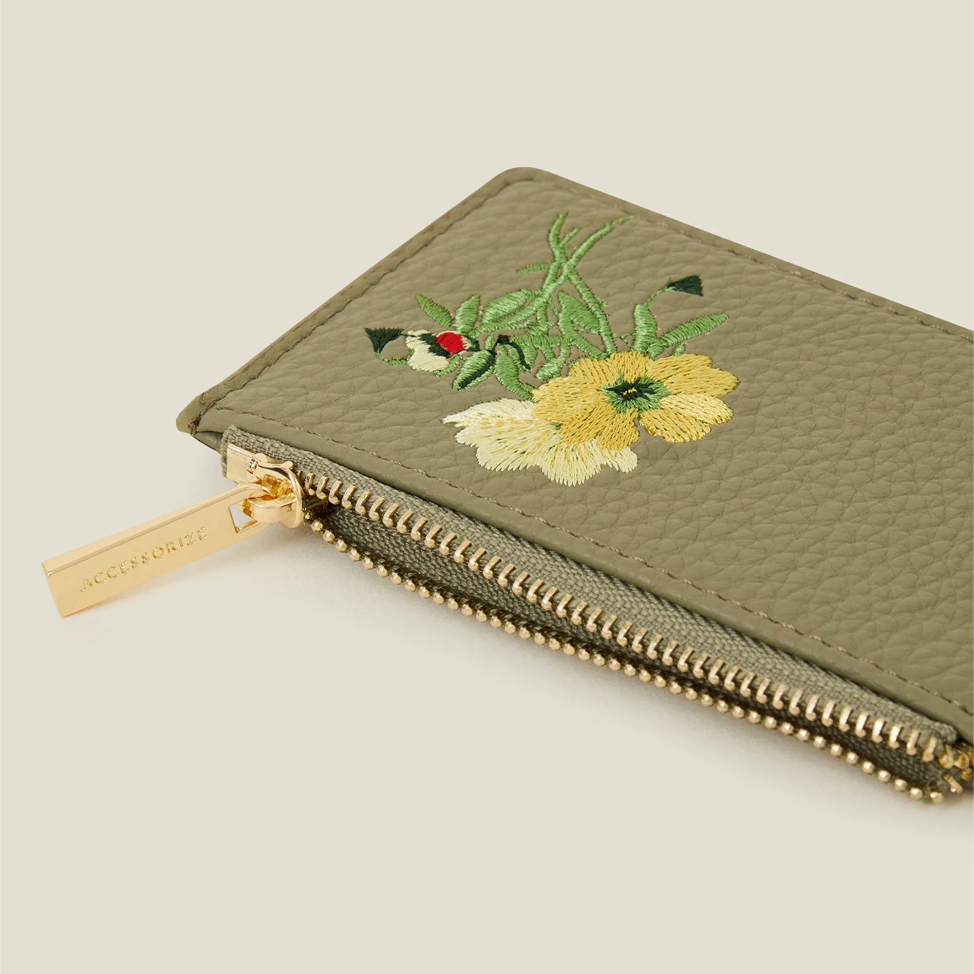 Accessorize London Women's Khaki Embroidered Floral Cardholder