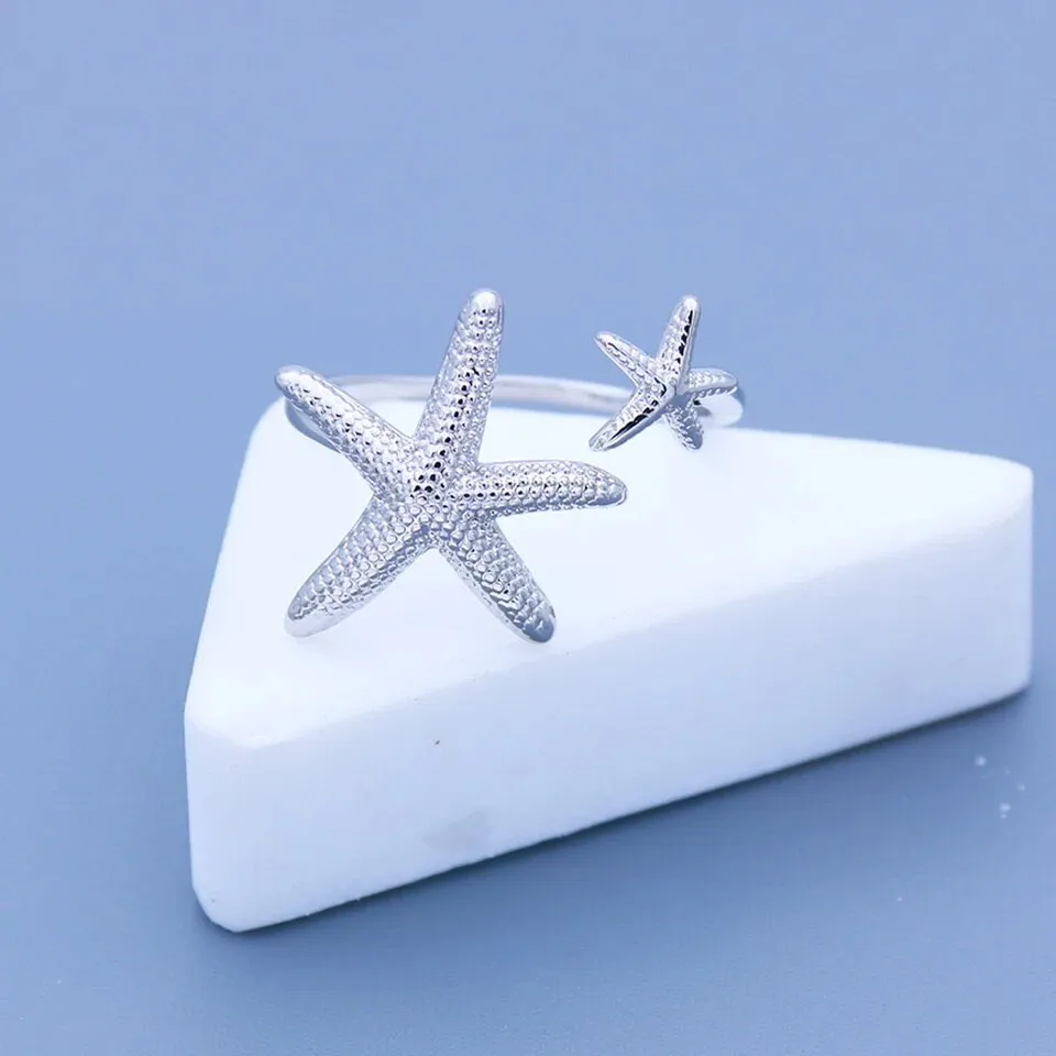 Adjustable Double Starfish Ring for Women - Beach Theme Gift