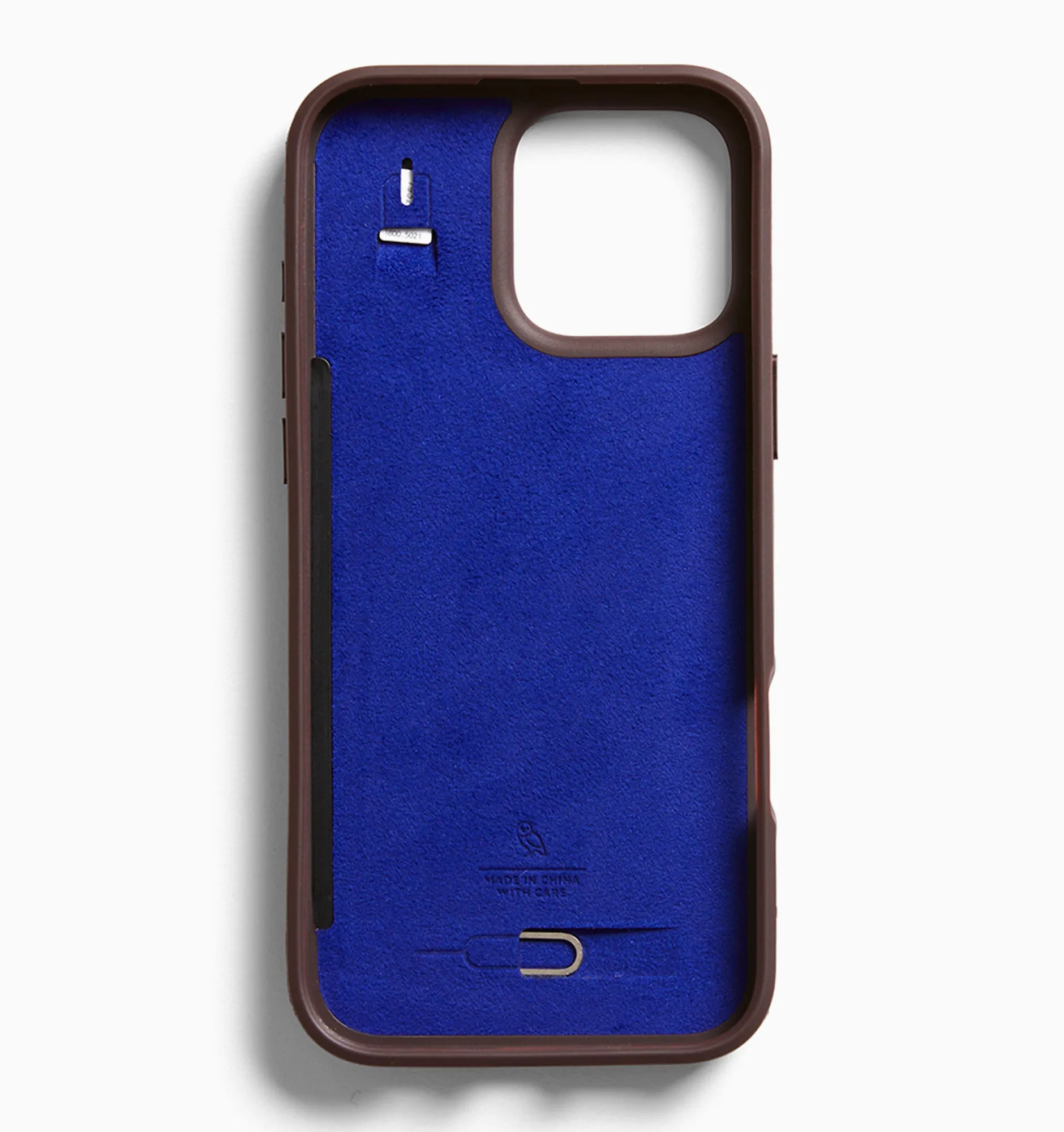 Bellroy Phone Case – 3 card - iPhone 16 Pro Max