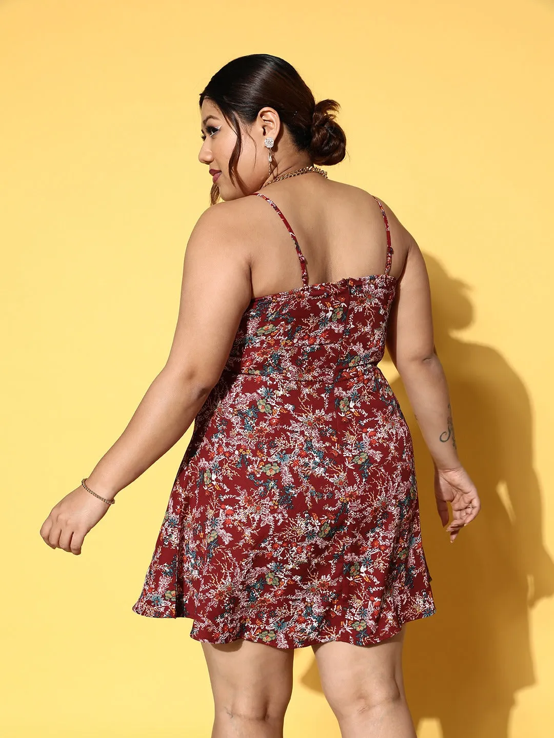 Berrylush Women Plus Size Maroon & White Floral Printed Square Neck Sleeveless Crepe Fit & Flare Mini Dress