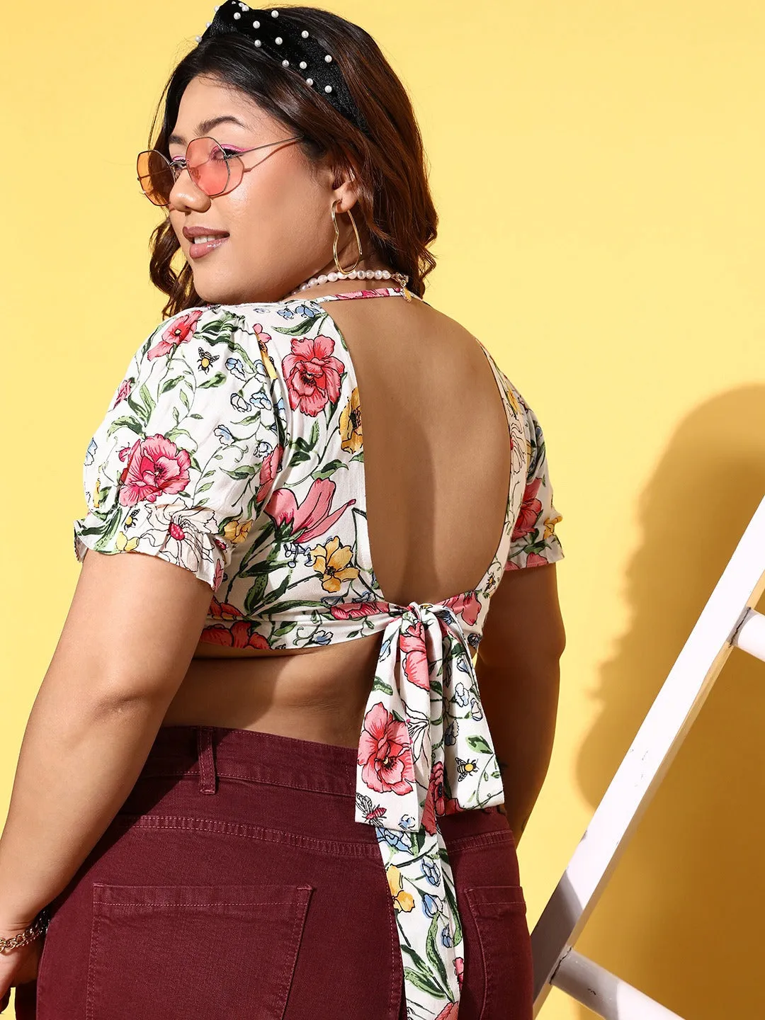 Berrylush Women Plus Size White & Red Floral Printed Square Neck Tie-Up Backless Fitted Crop Top