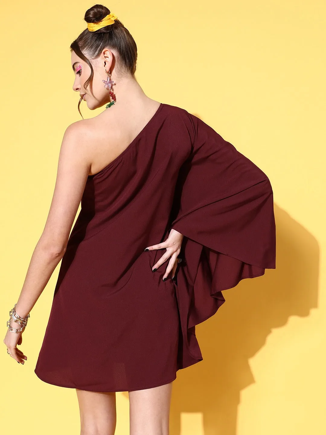 Berrylush Women Solid Maroon One-Shoulder Neck Kimono Sleeve Crepe Kaftan Mini Dress