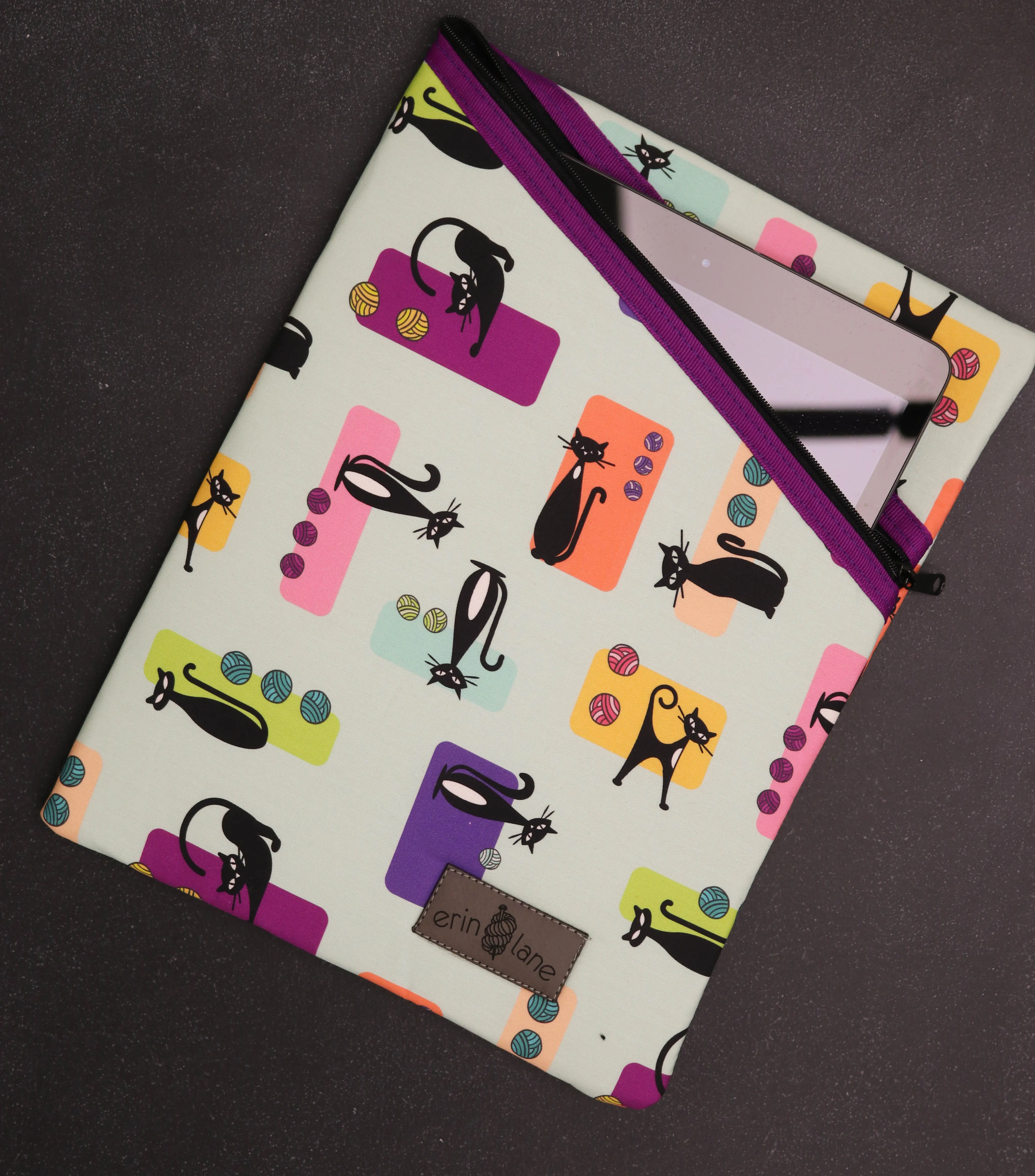 Book/Tablet Sleeve in Fiberly Feline