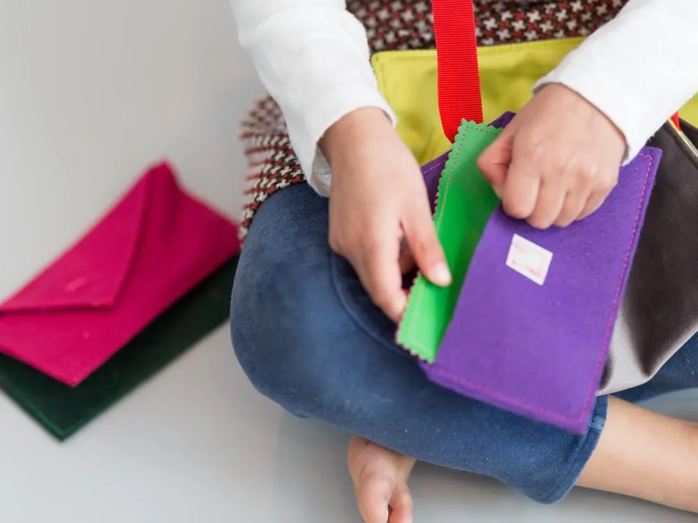 English Mail Bag Set - Montessori-Inspired Toy for Dramatic Play and Language Development