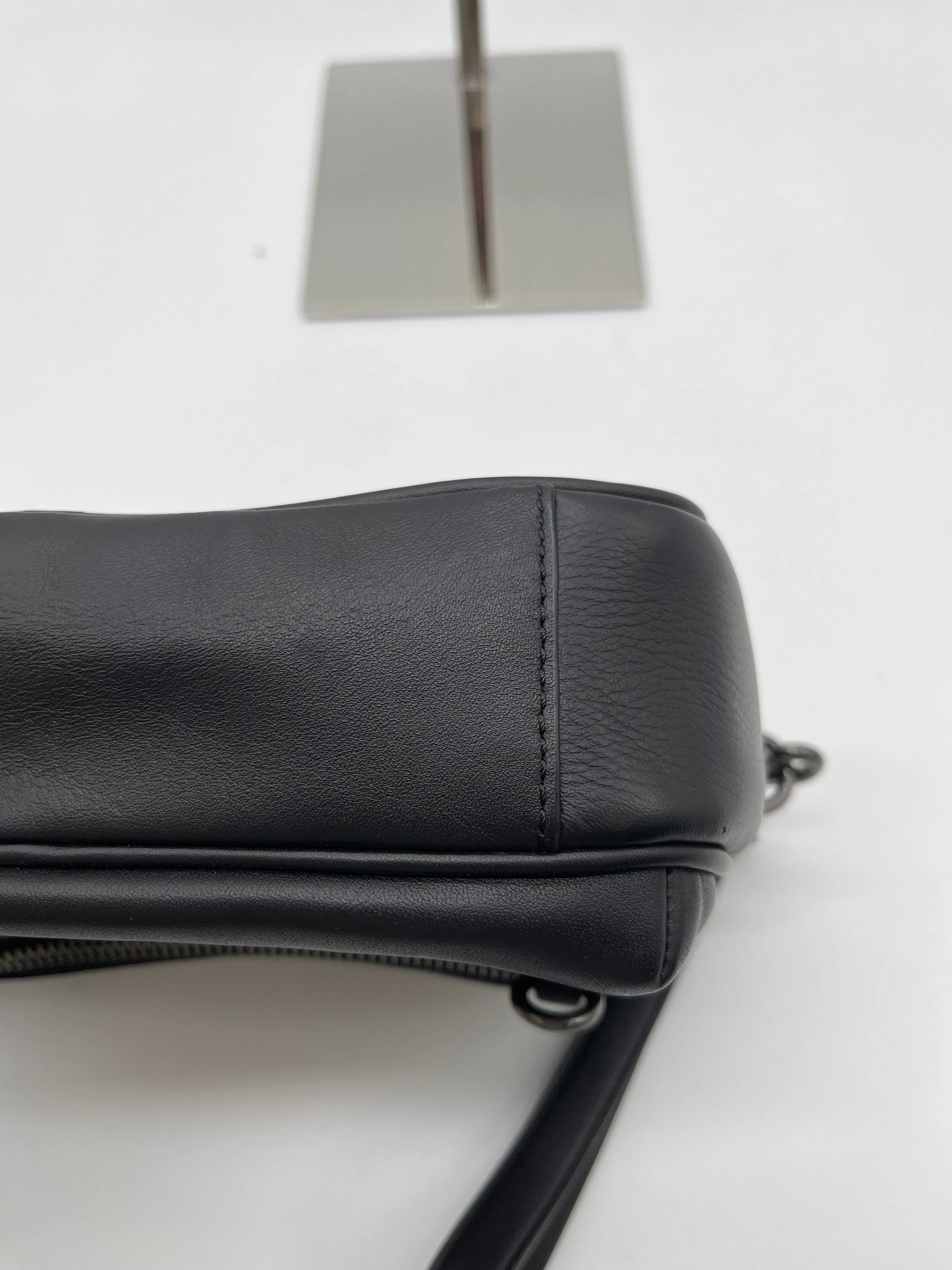 Makeup Bag Designer By Coach  Size: Large