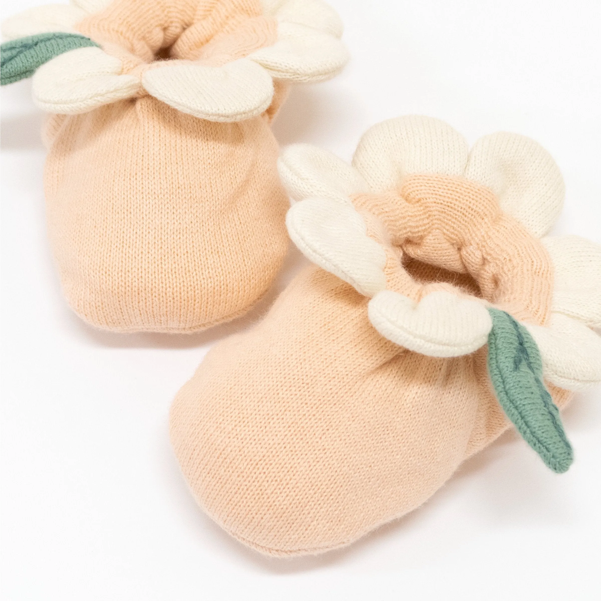 Peach Daisy Baby Booties