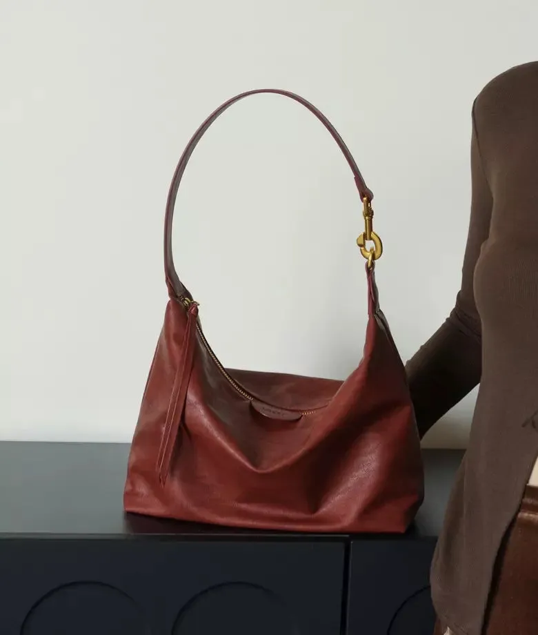 ROUGE shoulder bag