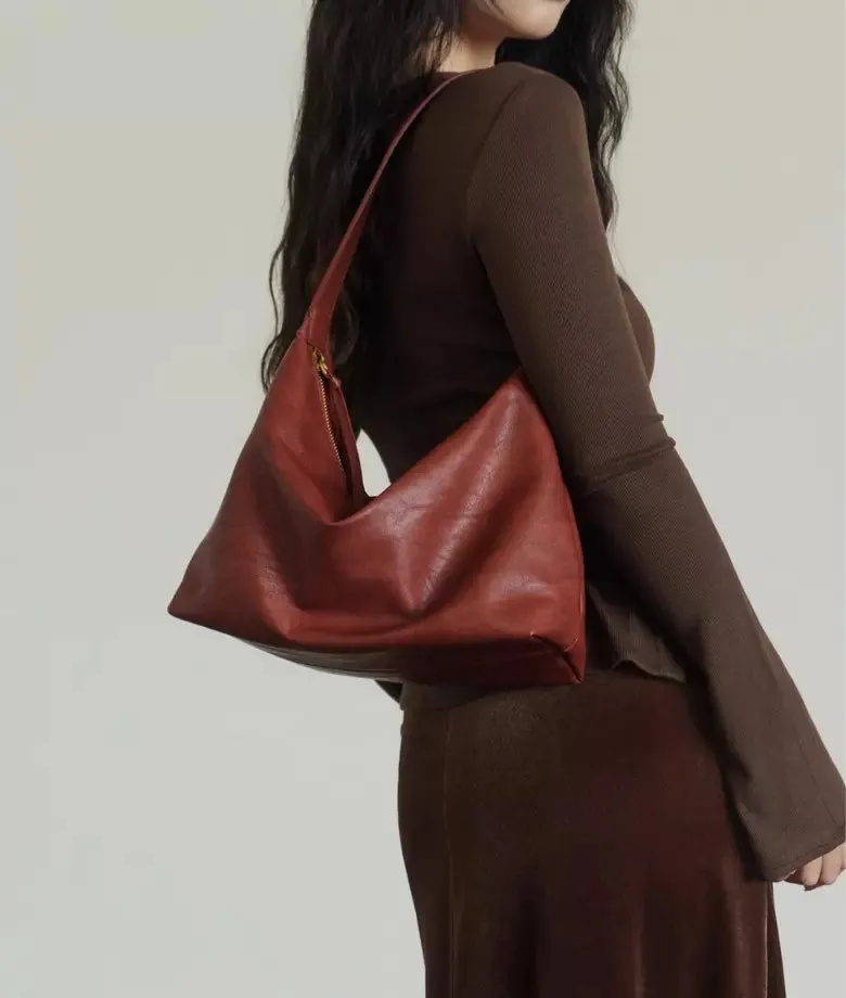 ROUGE shoulder bag