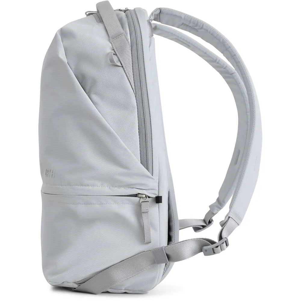 Urth Arkose 20L Backpack   Camera Insert