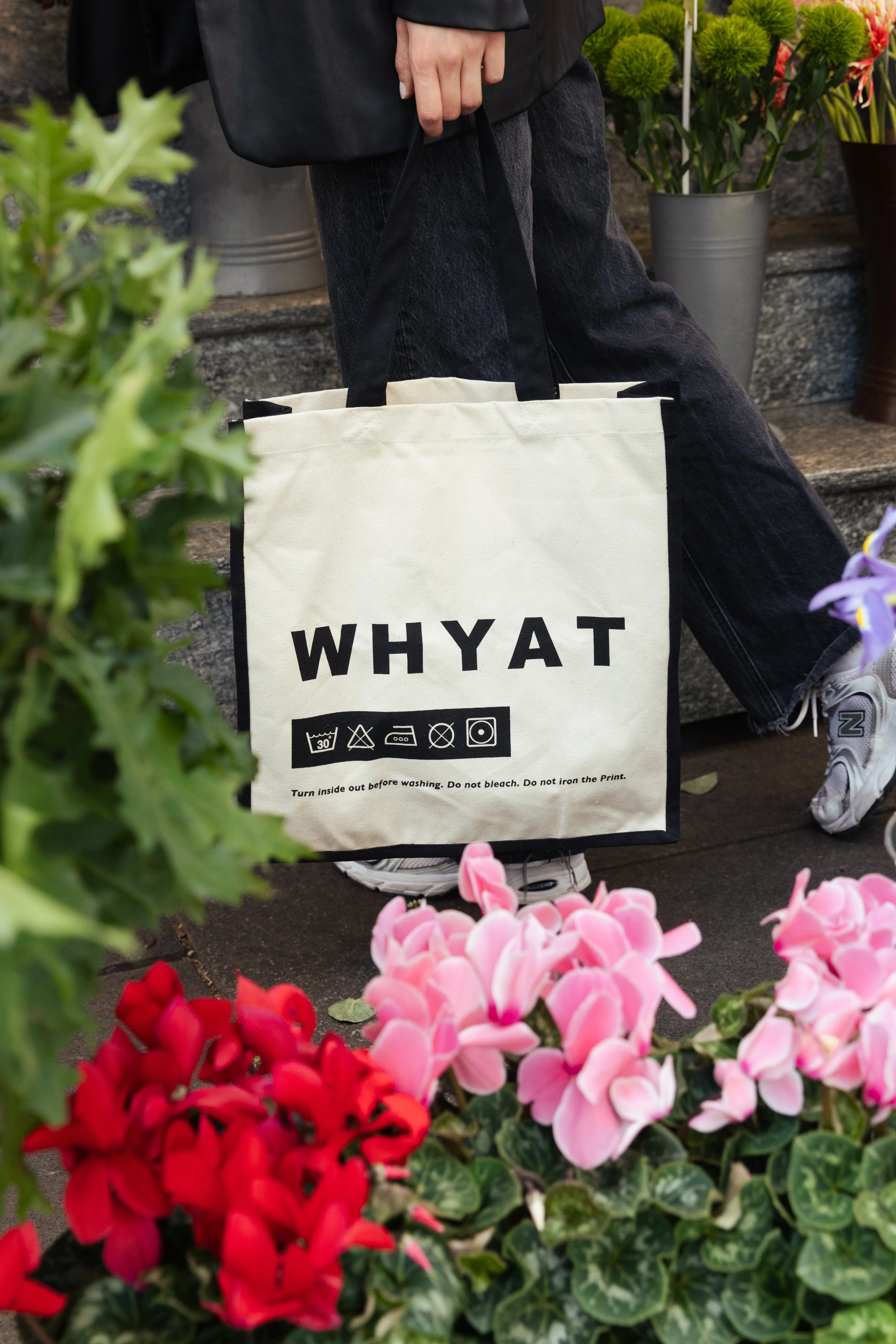 WHYAT WASHING-ADVICE TOTE BAG -WHITE